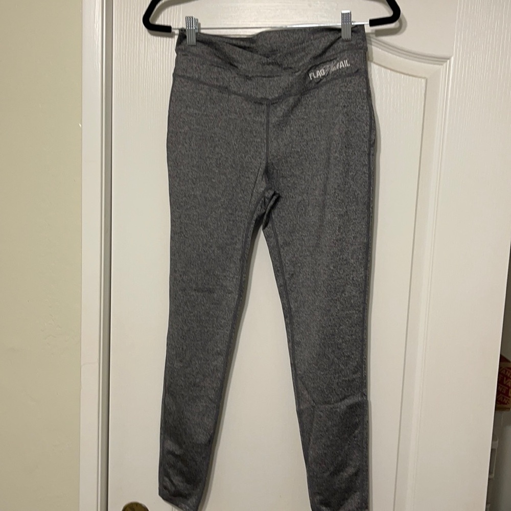 Flag nor fail gym leggings